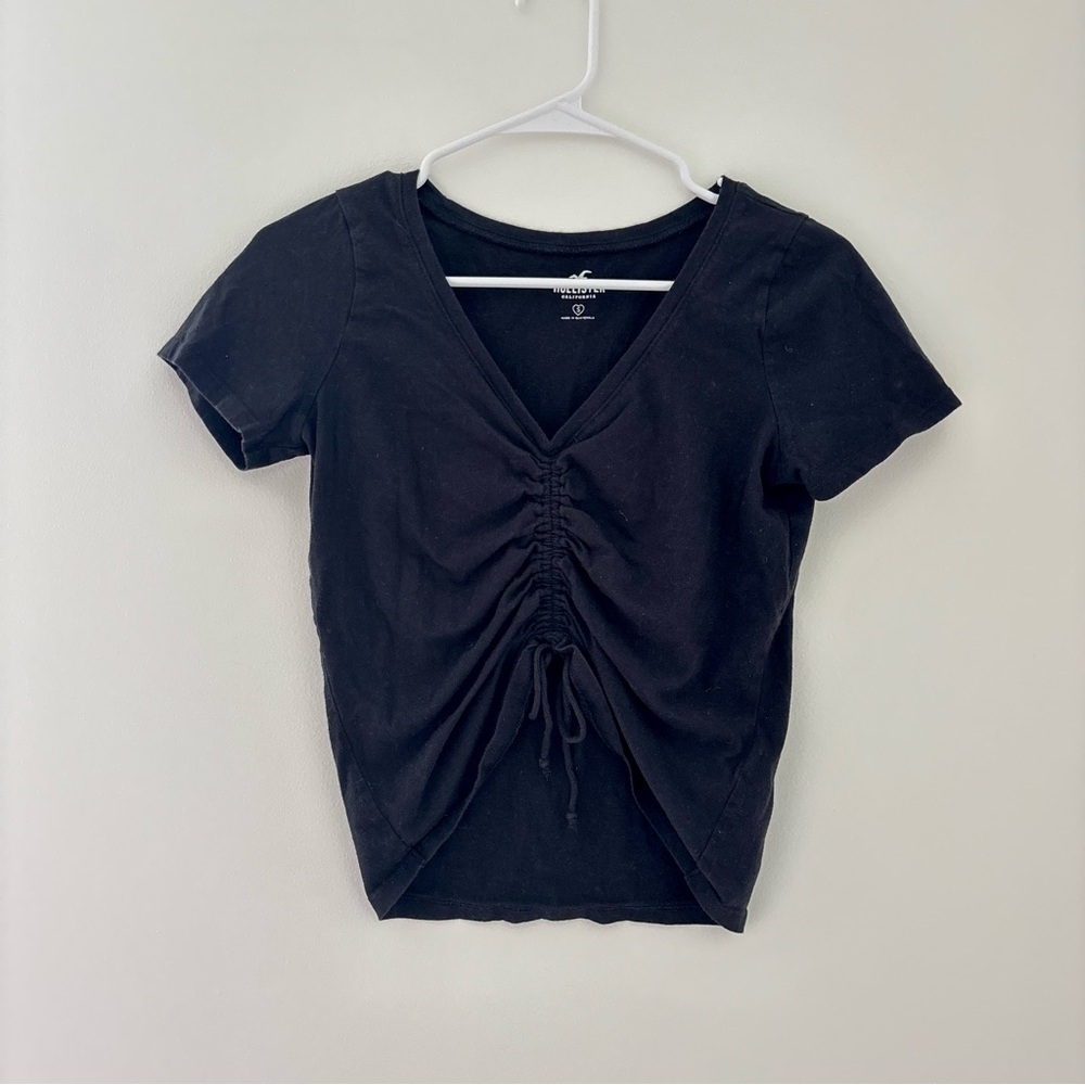 hollister ruched v neck top